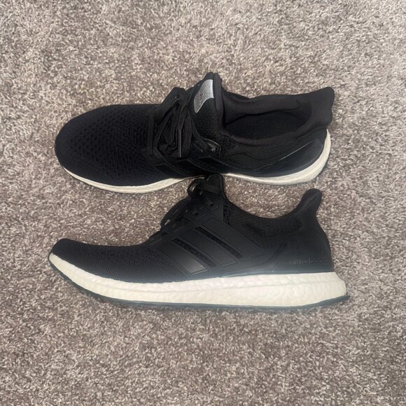 Adidas Ultraboosts- Like New - Picture 1 of 7